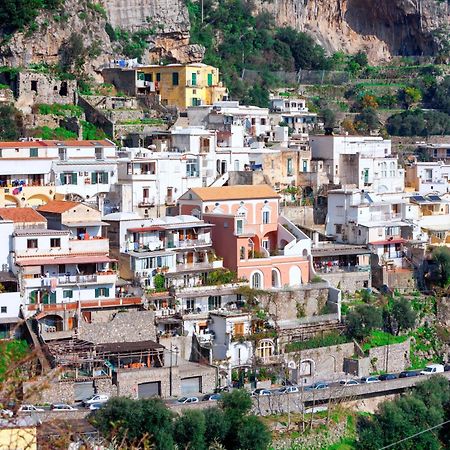 AMORE RENTALS - Casa Barbera A Positano Luaran gambar