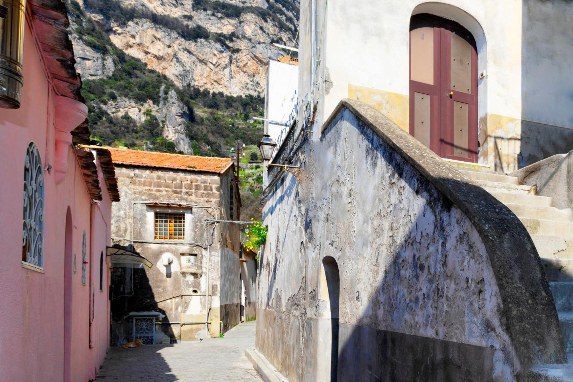 AMORE RENTALS - Casa Barbera A Positano Luaran gambar