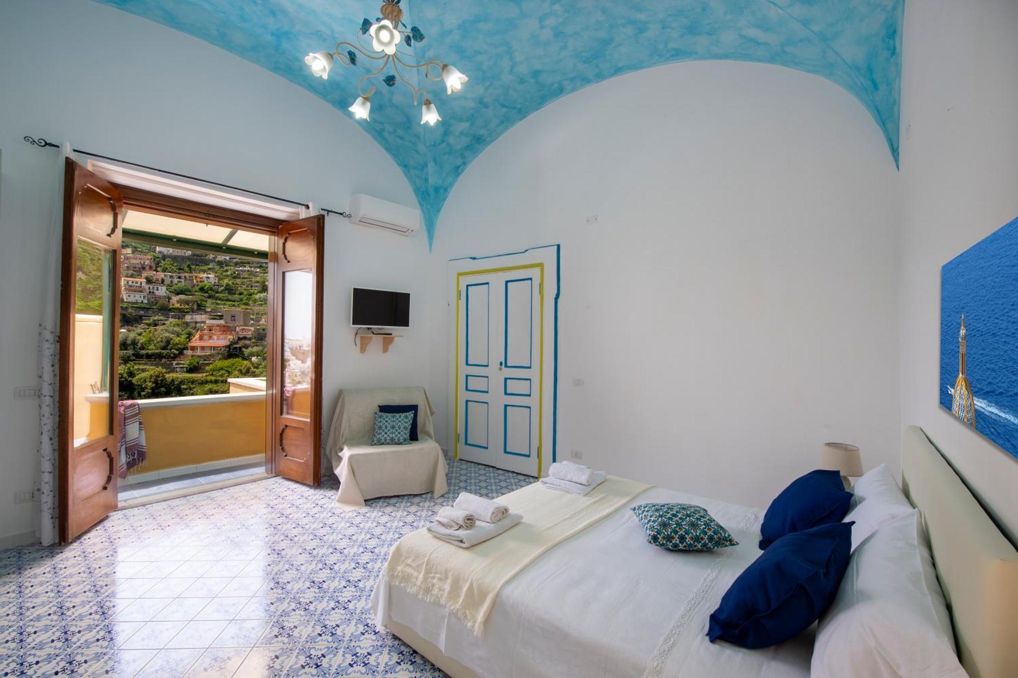 AMORE RENTALS - Casa Barbera A Positano Luaran gambar