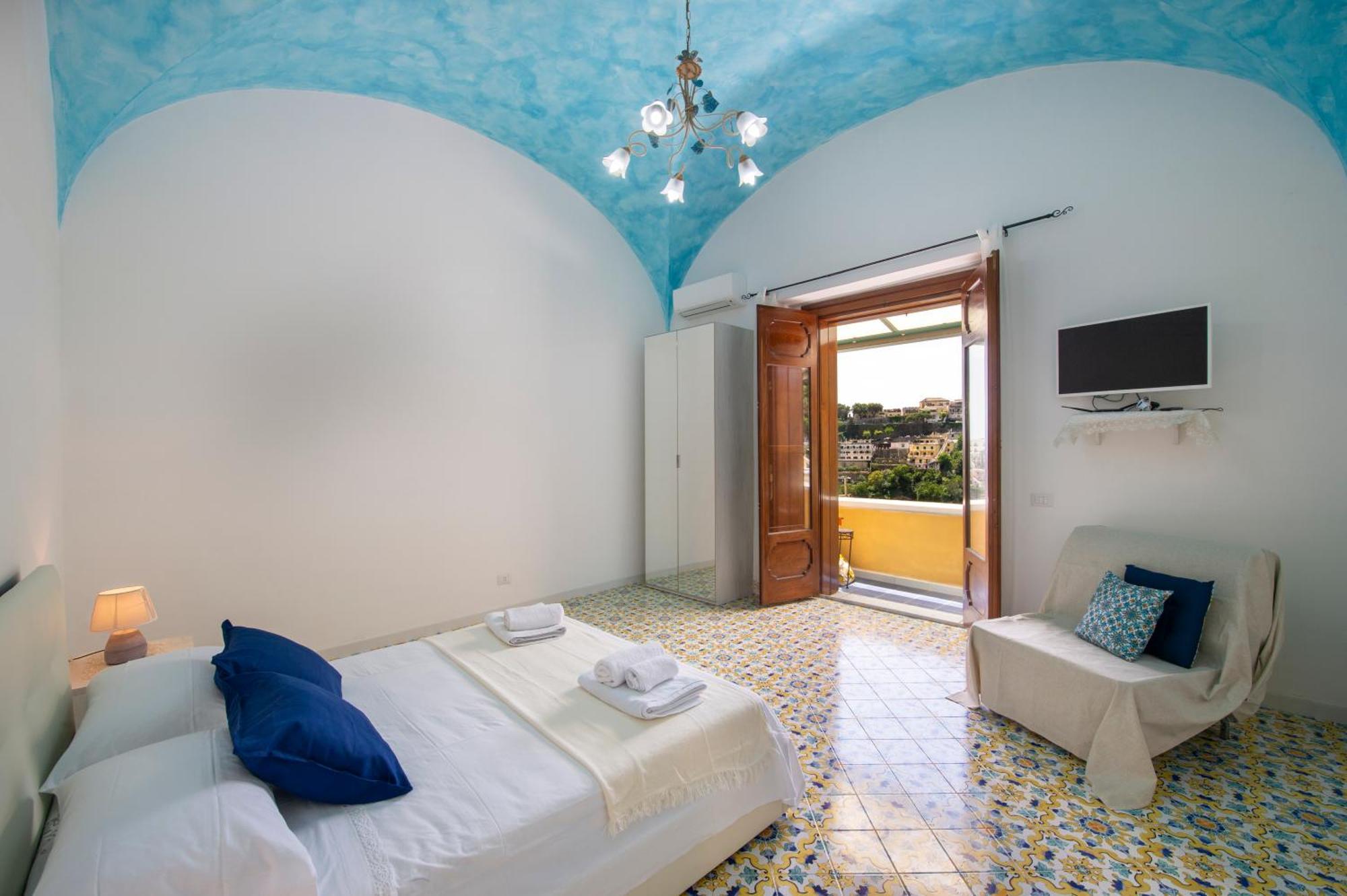 AMORE RENTALS - Casa Barbera A Positano Luaran gambar